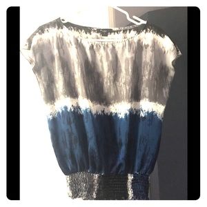 Forever 21 sleeveless top size small